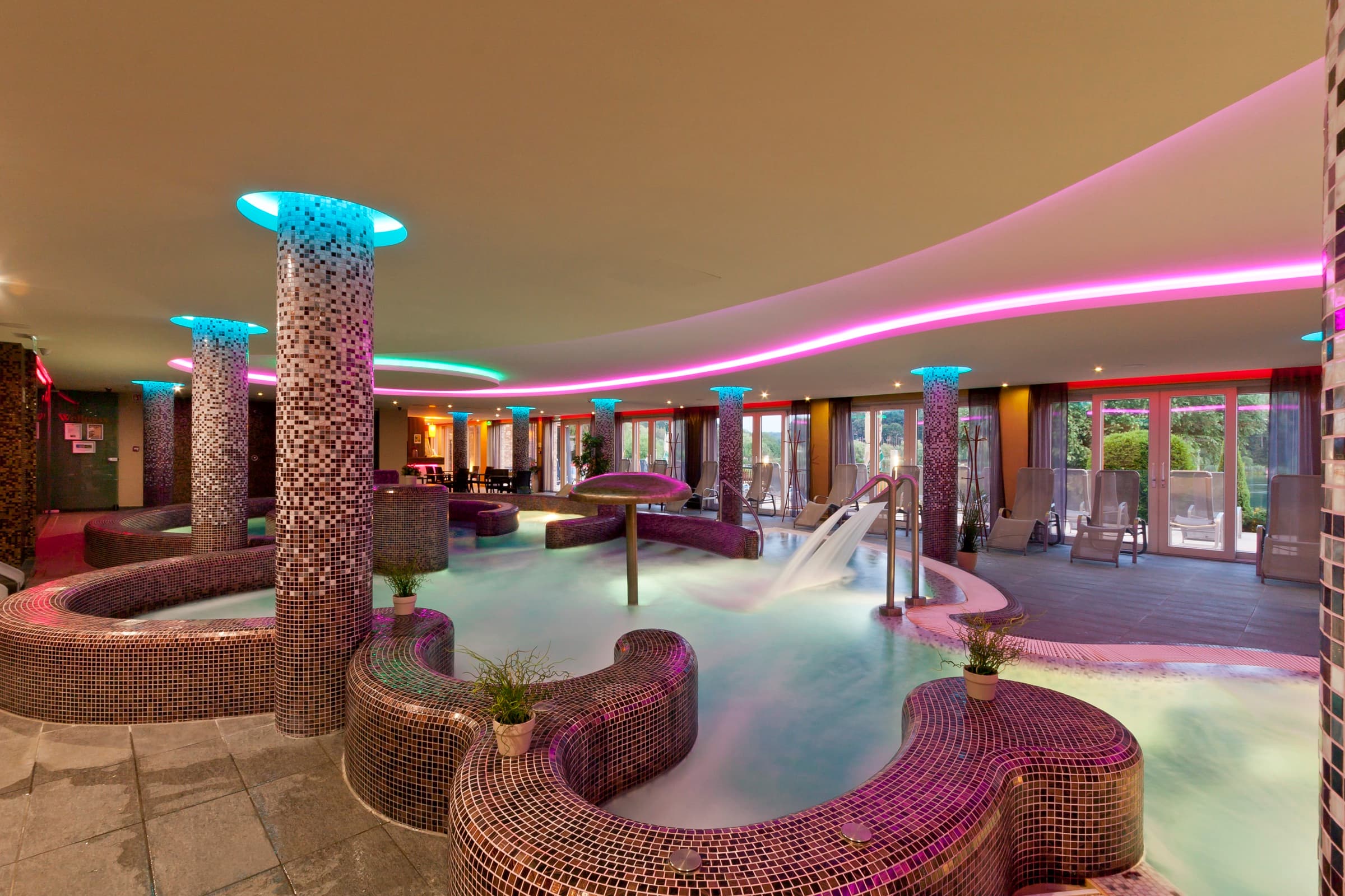 A Tó Wellness Hotel élménymedencéje